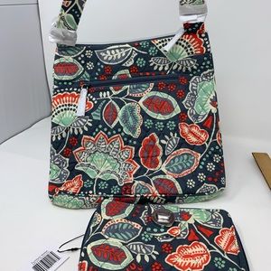 Vera Bradley hipster nomadic floral bag wallet NWT